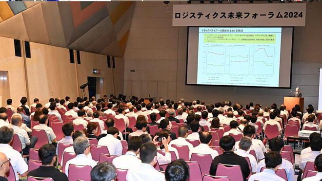 九游体育：出海记日本LTT展8万人挤爆展厅！中国物流装备企业找准“出海”突破口发力共塑海外影响力(图2)