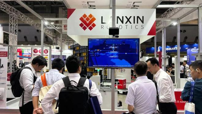 九游体育：出海记日本LTT展8万人挤爆展厅！中国物流装备企业找准“出海”突破口发力共塑海外影响力(图13)
