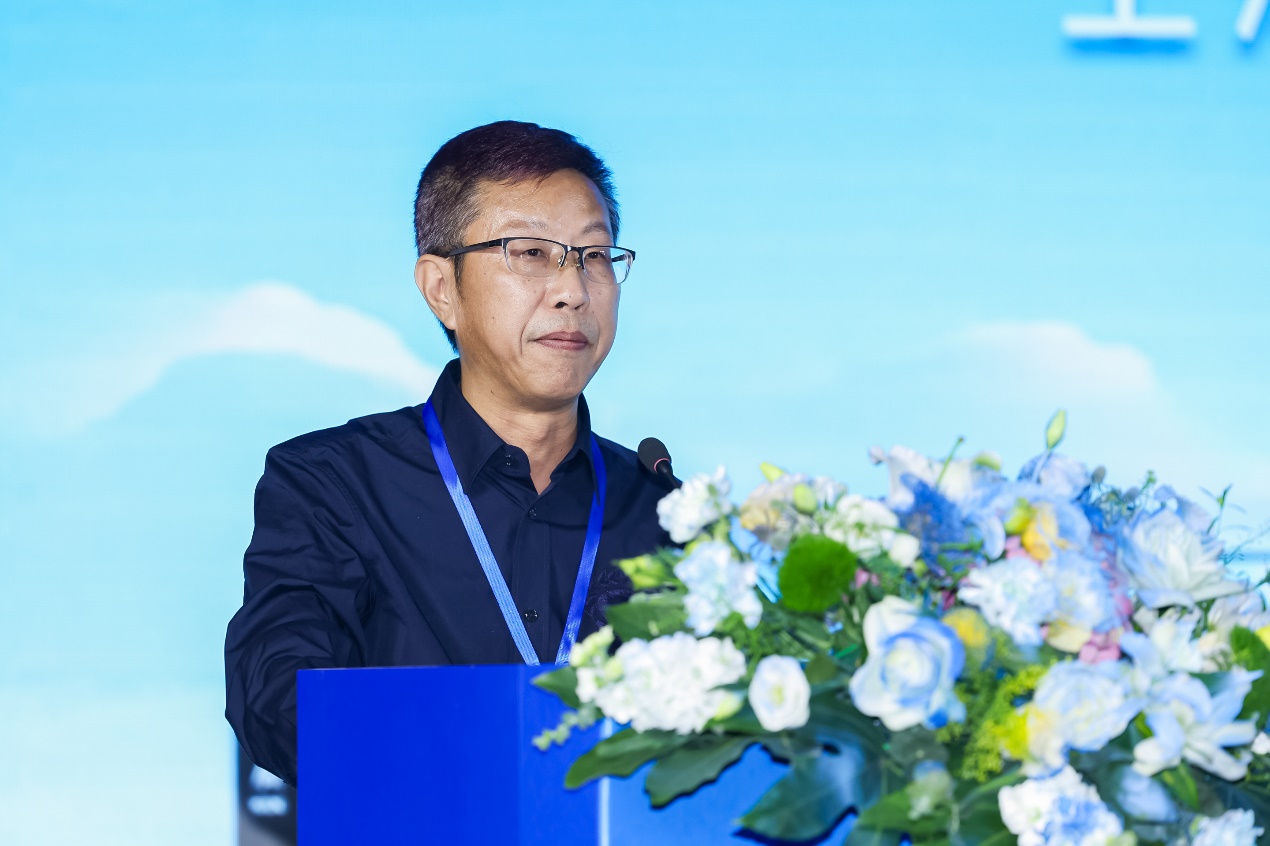 助力客户“跑赢每一度”宇通重卡长续航牵引车全系发布(图2)
