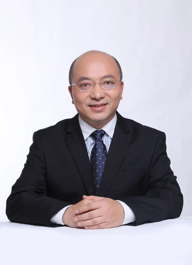 北大经院两会笔谈冯科：2024年中国科技智能领域研发建设成效显著