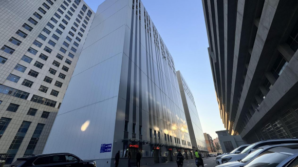 深圳伟创建成国内单体最大医院立体智能车库破解就医停车难题